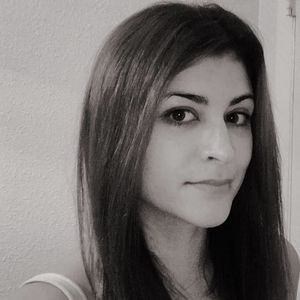 Meet your Posher, Irini